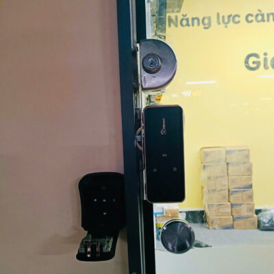 Khóa điện tử thông minh cửa kính lùa DSmart KC01T móc chữ C App TTLOCK