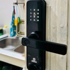 Khóa điện tử vân tay DSmart PN03T màu đen black cho cửa sắt