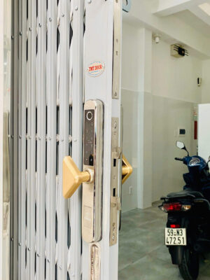 Khóa điện tử DSmart N35T-2C vân tay 2 chiều App TTLOCK 25 Khóa điện tử 2 mặt vân tay N35T-2C gắn cửa xếp lùa