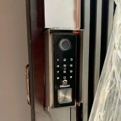 Khóa điện tử DSmart 2C35T – Thiết kế sang trọng, chất liệu Inox 304