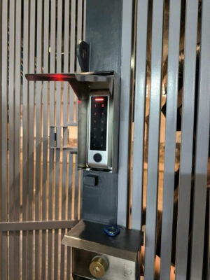Khóa cổng điện DSmart KCE01 CHUYÊN ACCESS CONTROL 14 Khóa cổng điện DSmart KCE01 CHUYÊN ACCESS CONTROL