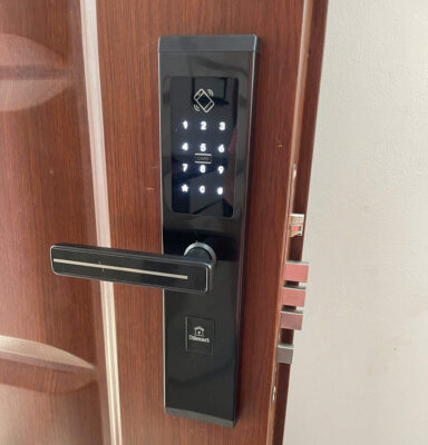 khóa mã số thẻ từ cho chdv