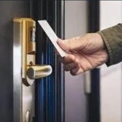 Khóa Khách Sạn Thẻ Từ