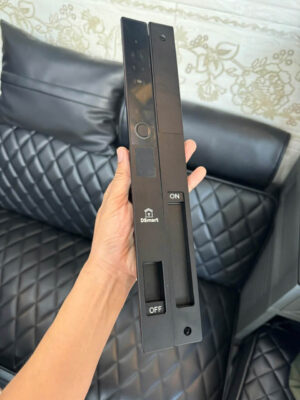KHÓA ĐIỆN TỬ CỬA TRƯỢT LÙA QUAY NHÔM XINGFA NTQ38T 29 Khóa Cửa Nhôm XingFa Vân Tay Chuyên Dụng