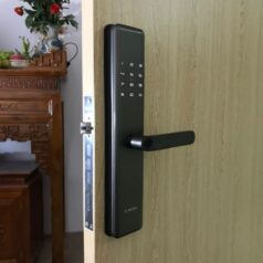 Khóa Điện Tử Vân Tay Bosch ID40P 4 Hình ảnh lắp đặt khóa Bosch ID40P