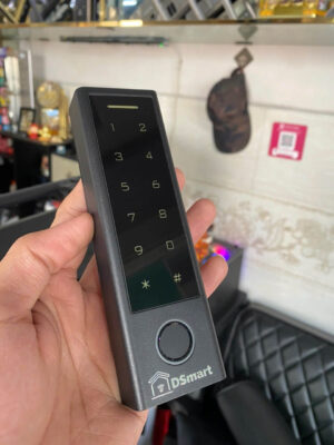 Đầu đọc vân tay DSmart DD26TUB Bluetooth 10 Đầu đọc vân tay DSmart DD26TUB Bluetooth hỗ trợ vân tay, mật mã, thẻ từ và quản lý qua app Tuya / Smart Life.