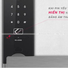 chức năng cảnh báo pin yếu khóa điện tử HYUNDAI HT