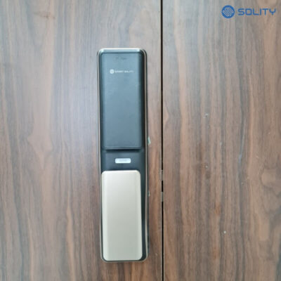 Khóa cửa điện tử vân tay Solity GSP-2000BK 26 Khóa cửa Solity GSP-2000BK với thiết kế hợp kim cao cấp, phù hợp mọi không gian