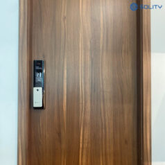 Khóa cửa điện tử vân tay Solity GP-6000BK 7 Độ bền của khóa Solity GP-6000BK và các tính năng bảo mật an toàn.