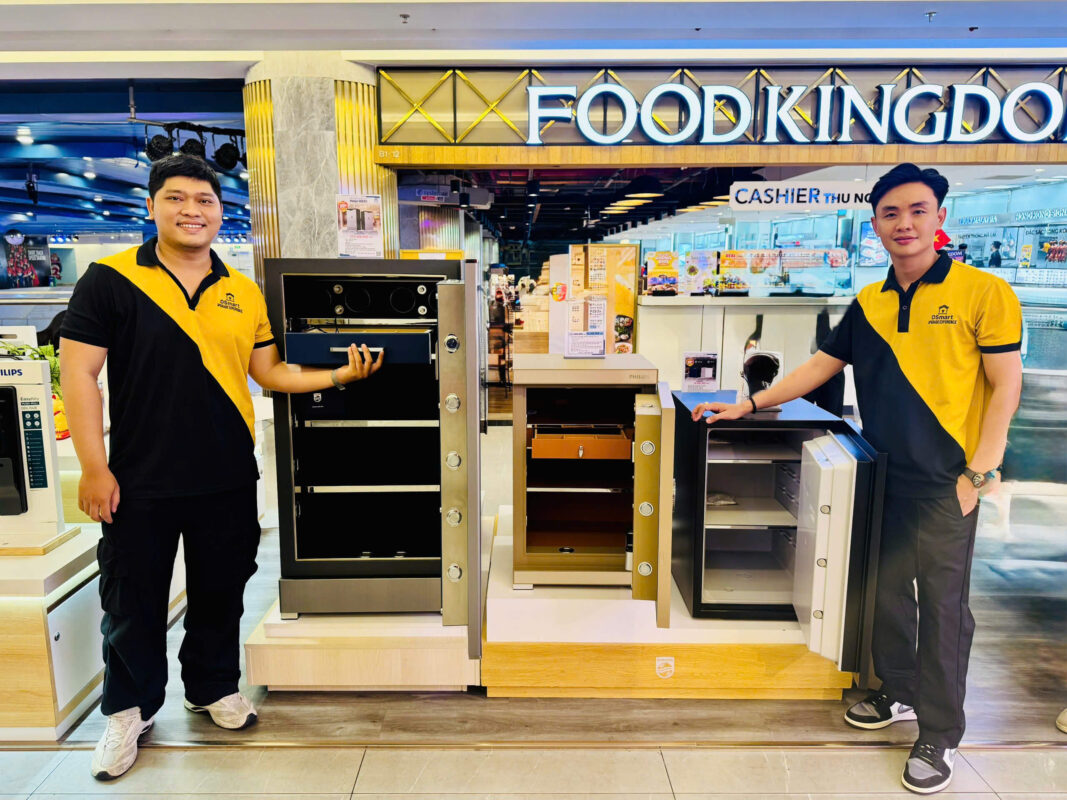 Két sắt vân tay Philips SBX701 với thiết kế hiện đại và bảo mật cao