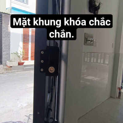 Lắp đặt khóa cổng 1 chiều DSmart 1C39T tại Quận Bình Thạnh 4 Khóa cổng DSmart 1C39T lưu lại lịch sử ra vào bằng vân tay