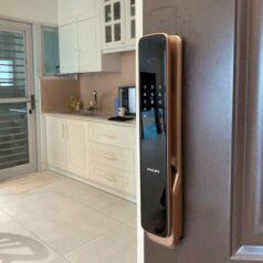 PHILIPS 9300 Khóa Vân Tay Cửa Gỗ Cao Cấp 9 Khóa Philips 9300 hỗ trợ kết nối Gateway, cho phép mở khóa và quản lý từ xa qua internet