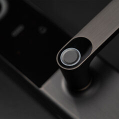 DSmartLock lắp đặt khóa Sharp A3-B chính hãng cho căn hộ sang trọng