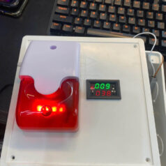 Ứng dụng thiết bị cảnh báo nhắc quên đóng cửa cho văn phòng và phòng trọ