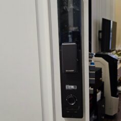 Khóa vân tay Sharp H5-FV hỗ trợ mở khóa bằng thẻ từ thông minh