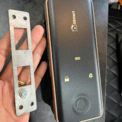 Bề mặt cảm ứng nhạy và sang trọng của DSmart KC01T