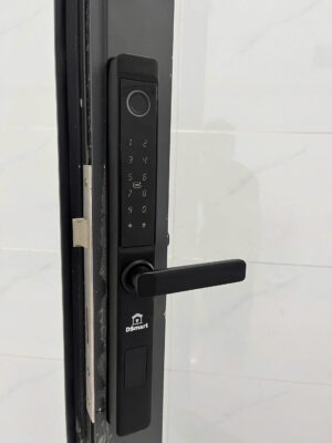 khóa vân tay cửa nhôm chống nước, khóa điện tử cửa nhôm Xingfa