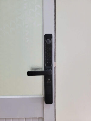 khóa điện tử cửa nhôm Xingfa chính hãng, bộ khóa vân tay N18T