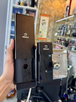 khóa cửa sắt ngoài trời DSmart 2C68T