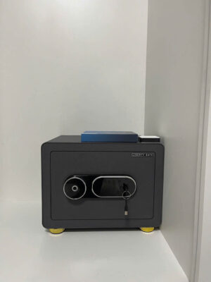 Két sắt MINI Liberty LB30S Vân Tay Mã Số 16KG 11 Két sắt Liberty LB30S mini thông minh vân tay điện tử kết nối điện thoại