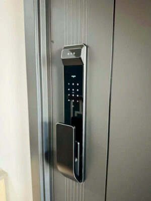 Mặt trước Khóa FaceID PLA39Y màn hình cảm ứng hiện đại