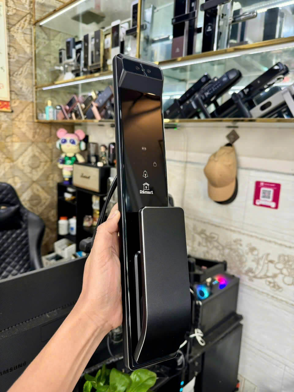 Khóa PLA39Y kết nối app Tuya Khóa vân tay PLA39Y kết nối app Tuya wifi quản lý từ xa