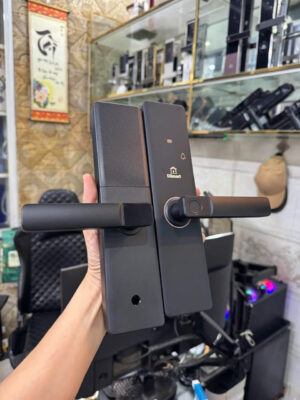 khóa điện tử PN15T cho homestay hỗ trợ check in tự động qua app