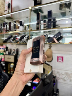 Khóa cửa tủ DSmart KT09C mở bằng mật mã và thẻ từ
